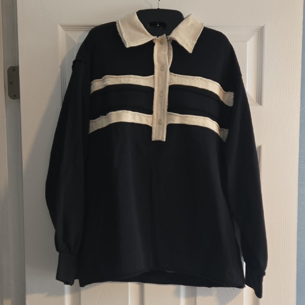 JODIFL Black Top with Cream Collar